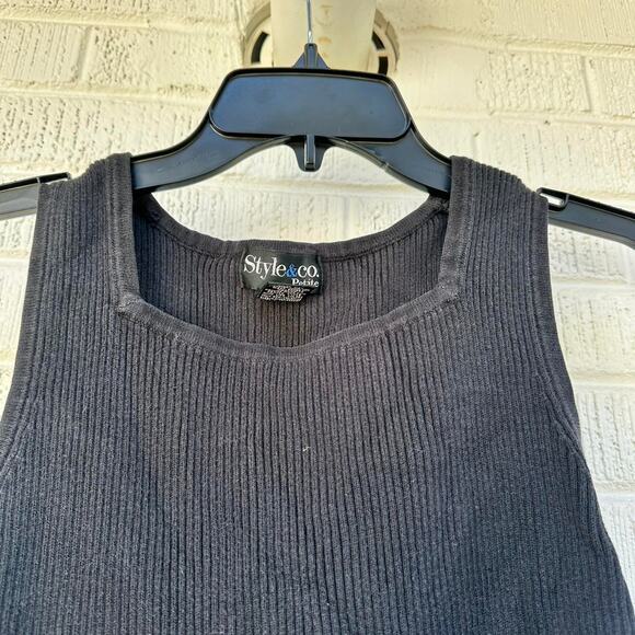 Style & Co Vintage Y2K Black Square Neck Tank - Picture 4 of 4